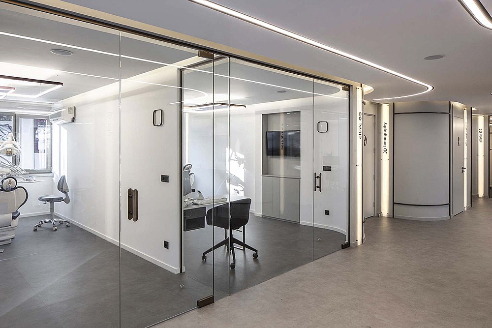 slasharchitects-Clinic-29-21.jpg
