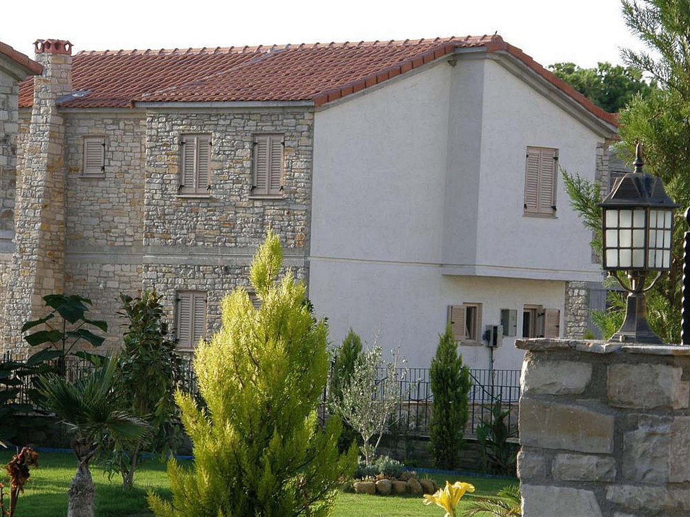 P10-07.jpg