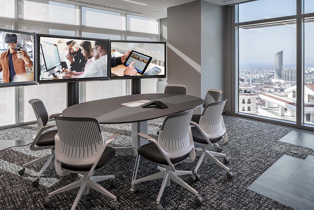 106_Digital Board Room  (Photo Credit by Alp EREN).jpg