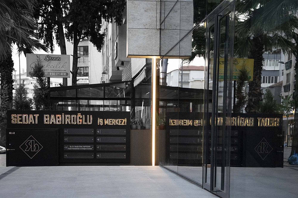 Sedat Babiroğlu İş Merkezi (15).jpg