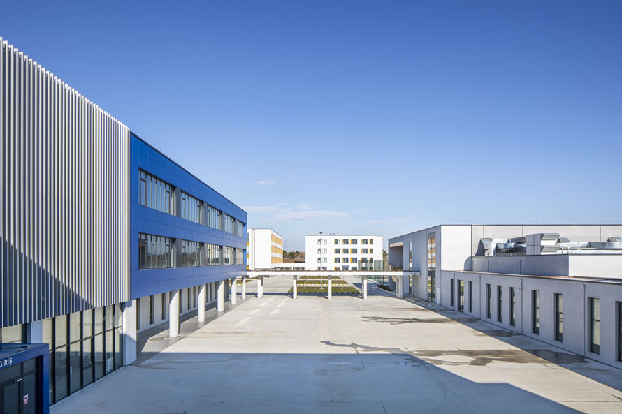 16-Tacettin Aslan Mesleki ve Teknik Anadolu Lisesi.jpg