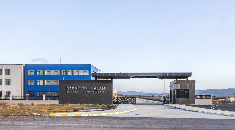 28-Tacettin Aslan Mesleki ve Teknik Anadolu Lisesi.jpg