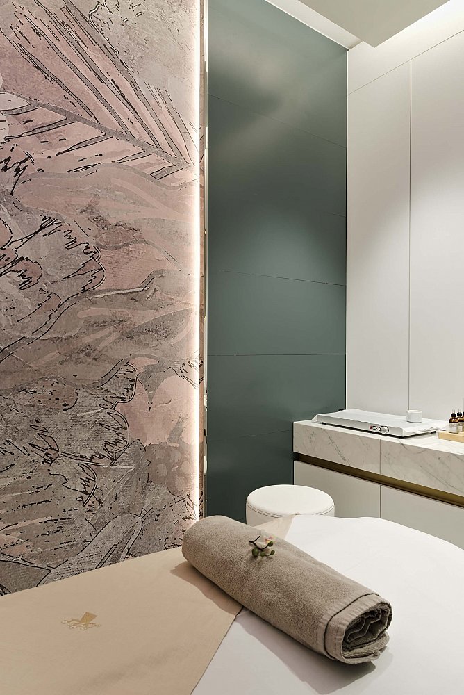 010-LONGLIFE HEALTH SPA_CABINA VISO_03.jpg