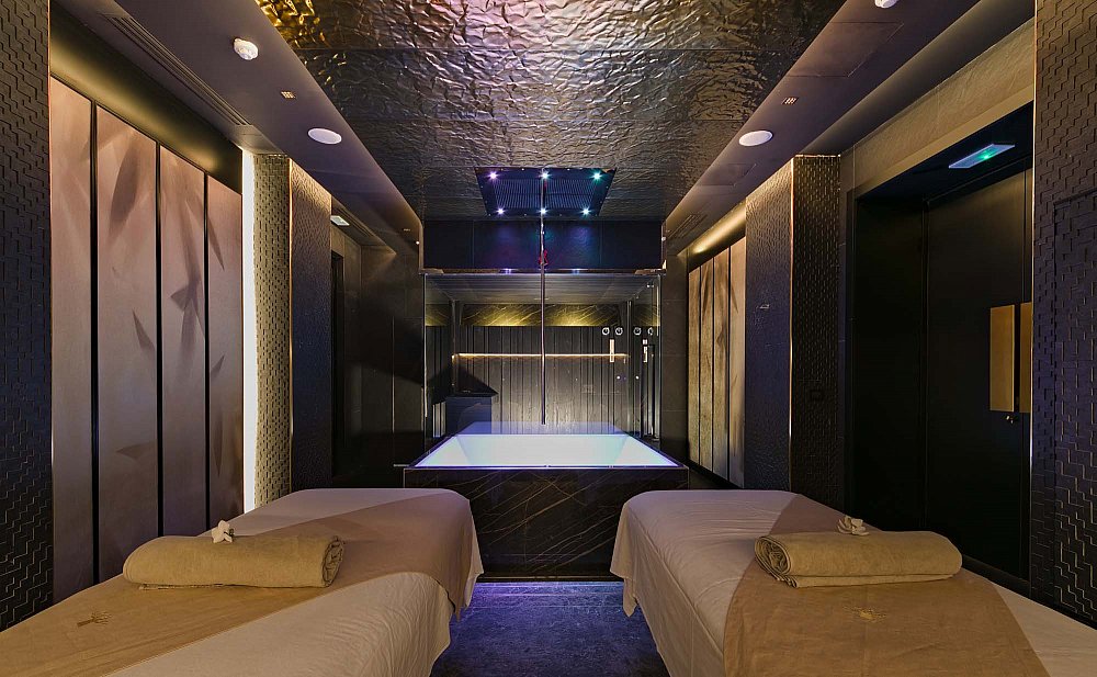 016-LONGLIFE HEALTH SPA_SPA SUITE SAUNA_03_B.jpg