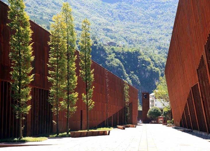 wenchuan-earthquake-memorial-museum-sichuan-china-cai-yongjie-tongji-university-designboom-08.jpg