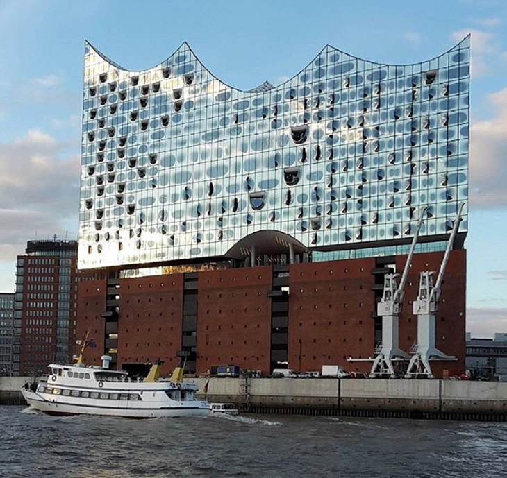 Elbphilharmonie02.jpg