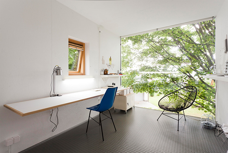petr-stolin-architects-zen-houses-czech-republic-designboom-05.jpg