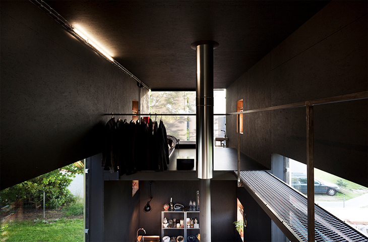 petr-stolin-architects-zen-houses-czech-republic-designboom-10.jpg