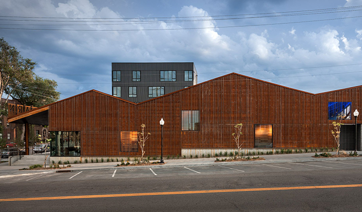 blue-barn-theatre-7777.JPG