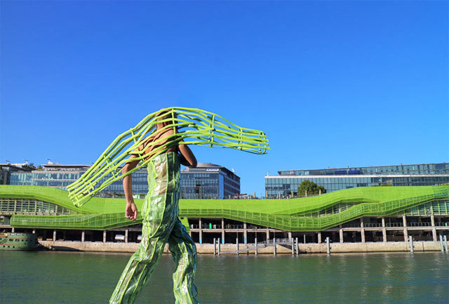 pierre-kauffmann-costumes-architecture-designboom-04.jpg