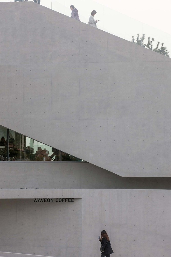 waveon-cafe (4).jpg