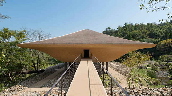 ship shaped art pavilion 1.jpg
