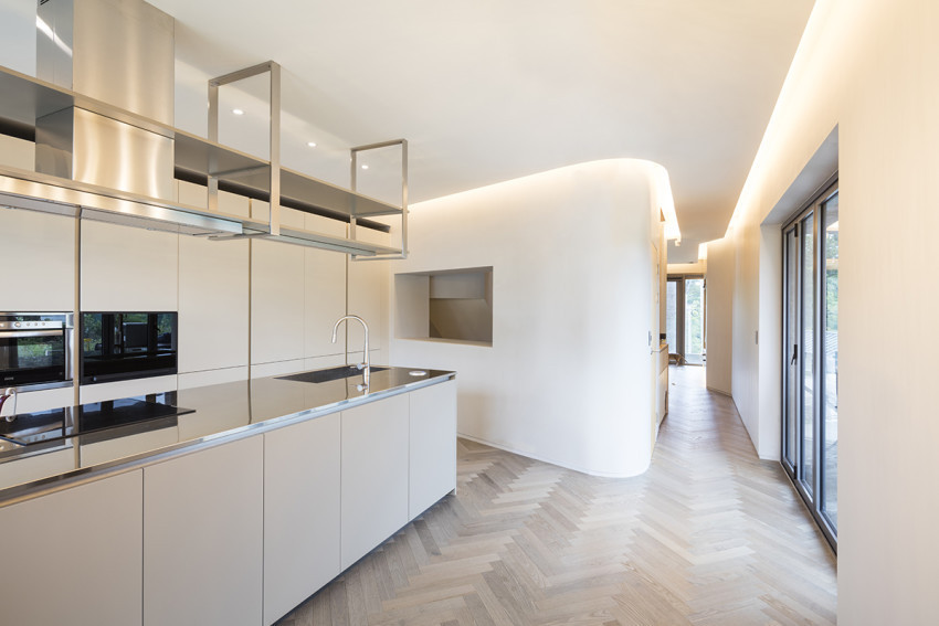 Simple House 17.jpg