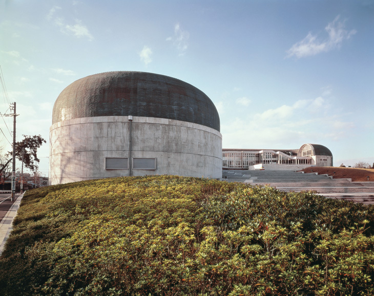 Kitakyushu-City-Library-fujitsuka.jpg