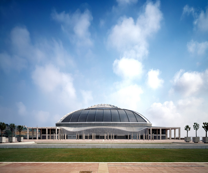 Palau-Sant-Jordi-(1990).jpg