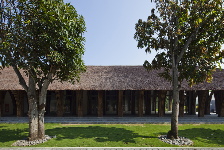 03-side-facade.jpg