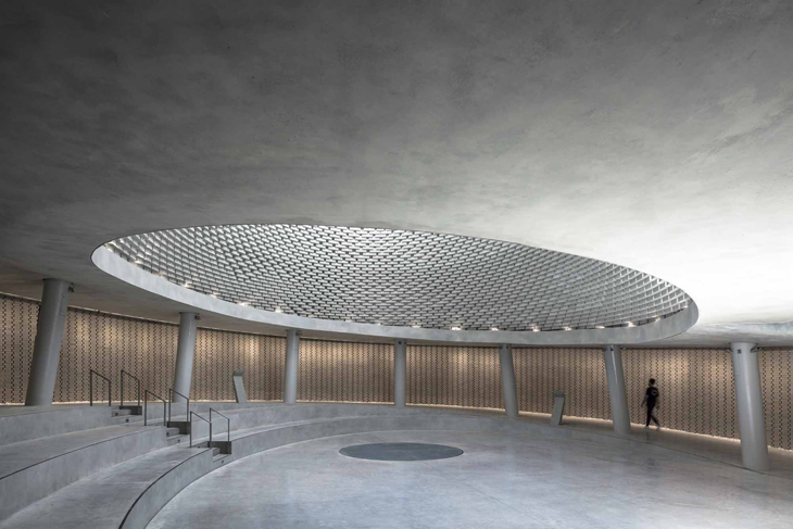 MEMORIAL HALL_009.jpg.jpg