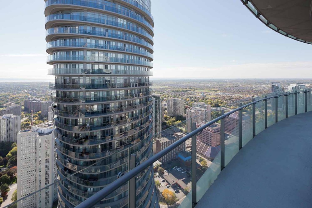 MAD_05049_Absolute Towers_p_07_dayview_by Iwan Baan_small.jpg