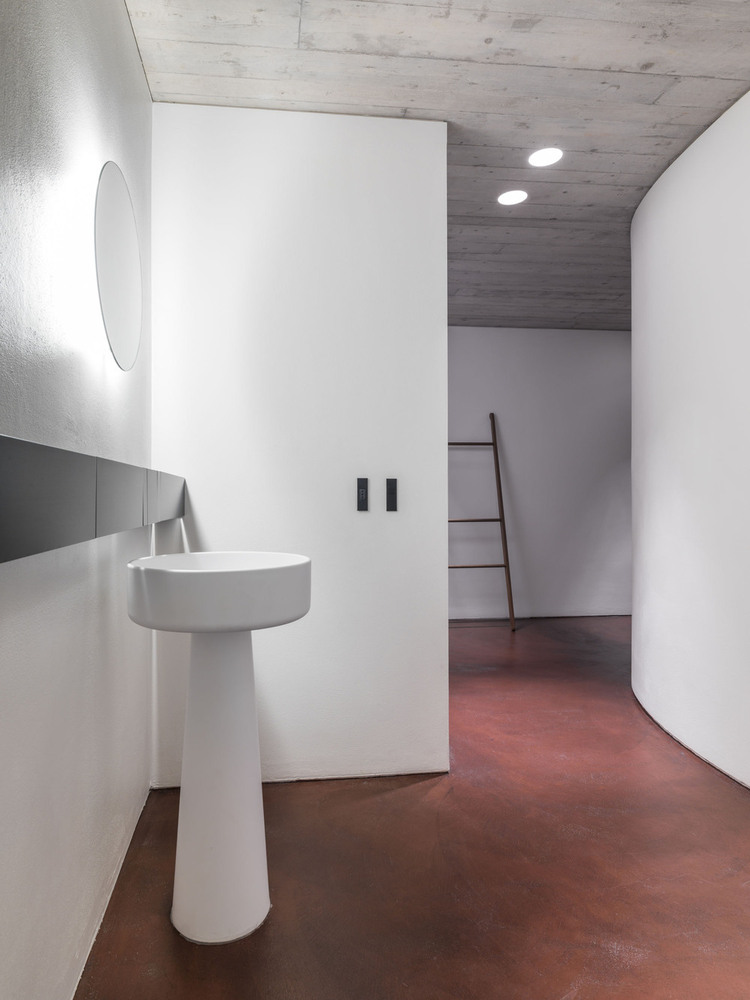 42_Lower level_SPA detail2000.jpg