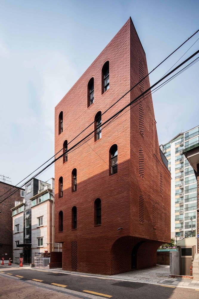 05_South East Corner.jpg