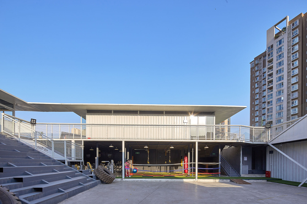A18 basketball court.jpg