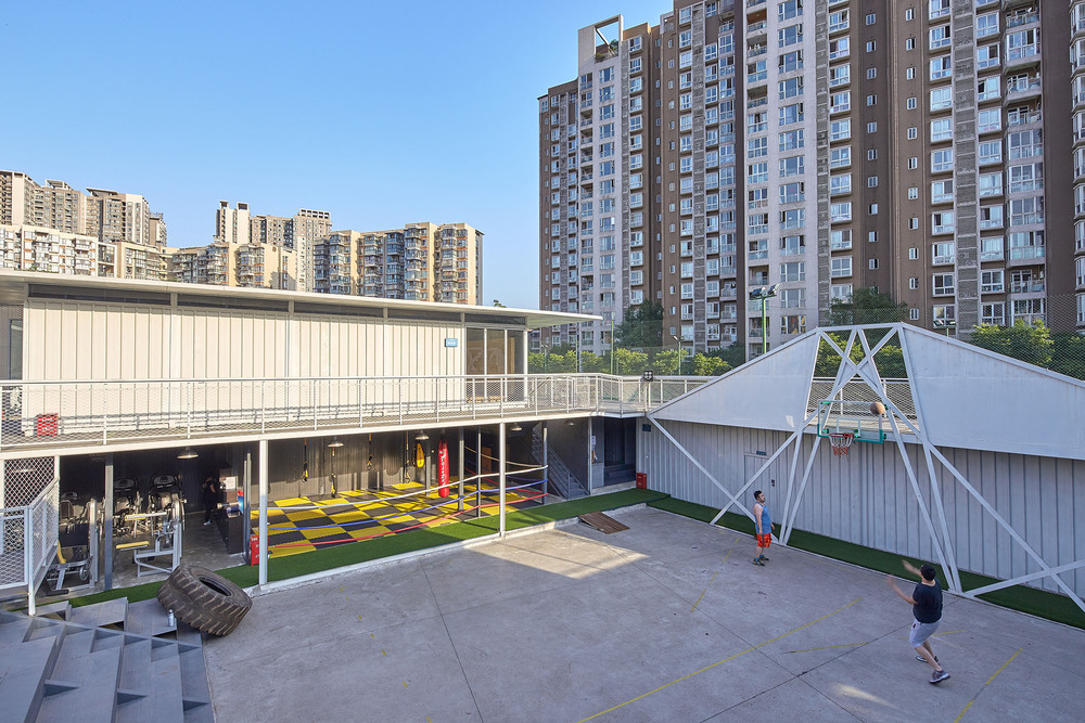 A20 view from  the inside of the drinking area to courtyard.jpg