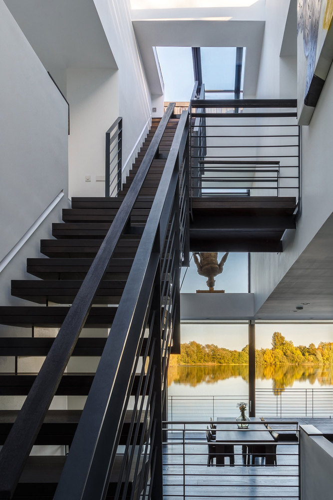 14_Glass_Villa.jpg