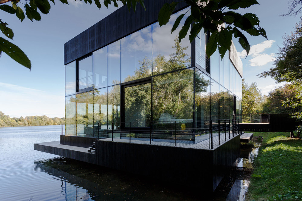 1_Glass_Villa.jpg