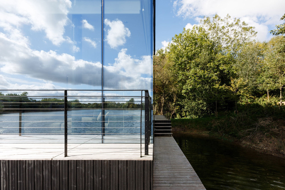 4_Glass_Villa.jpg