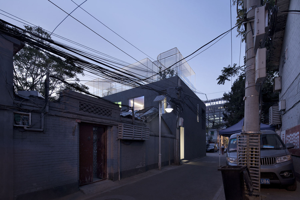 Hutong view-night.jpg