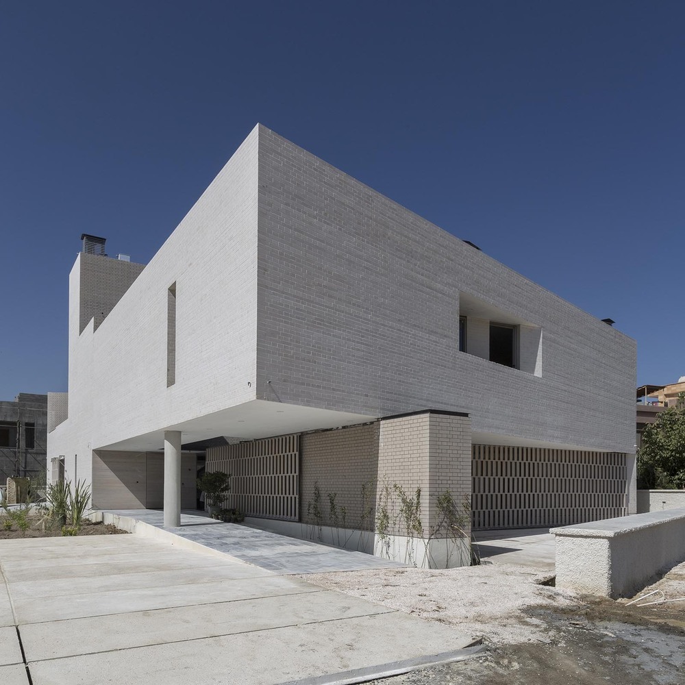 Falahatian Villa _ 03.jpg