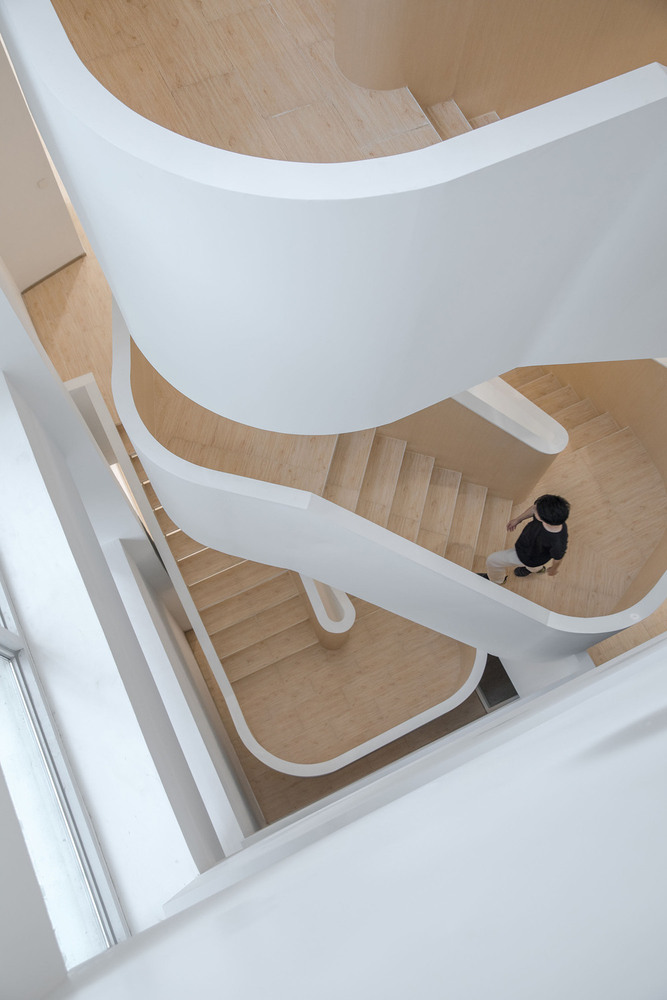 interior 2.jpg