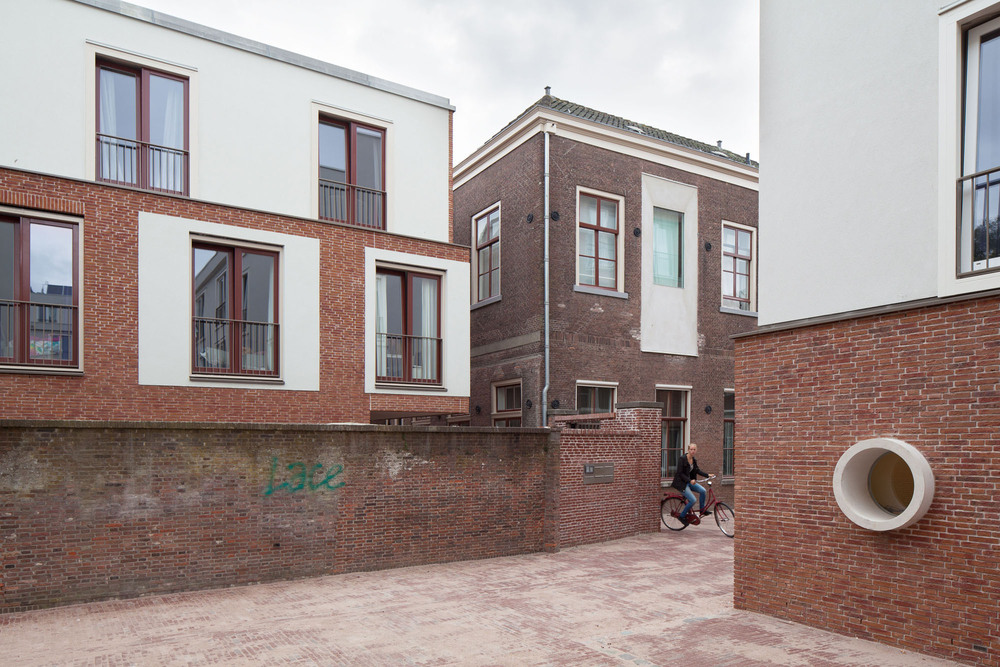 Langebrug Student Housing by mecanoo architecten 820002000.jpg
