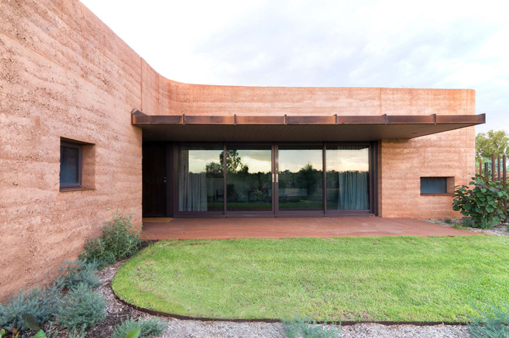 luigi rosselli architects   the great wall of WA   11.jpg