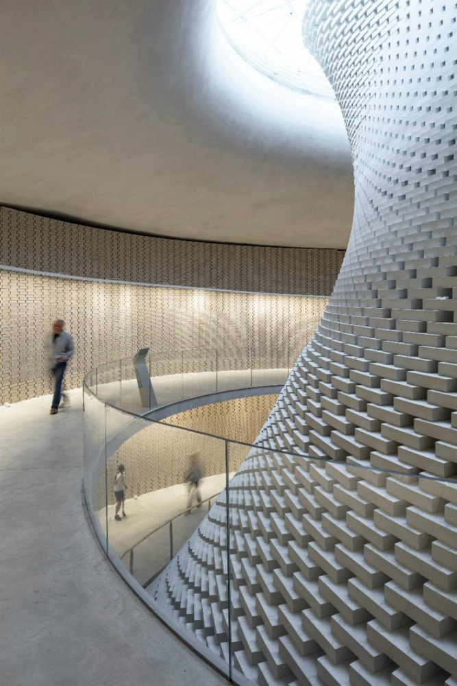 MOUNT HERZL MEMORIAL HALL2.jpg