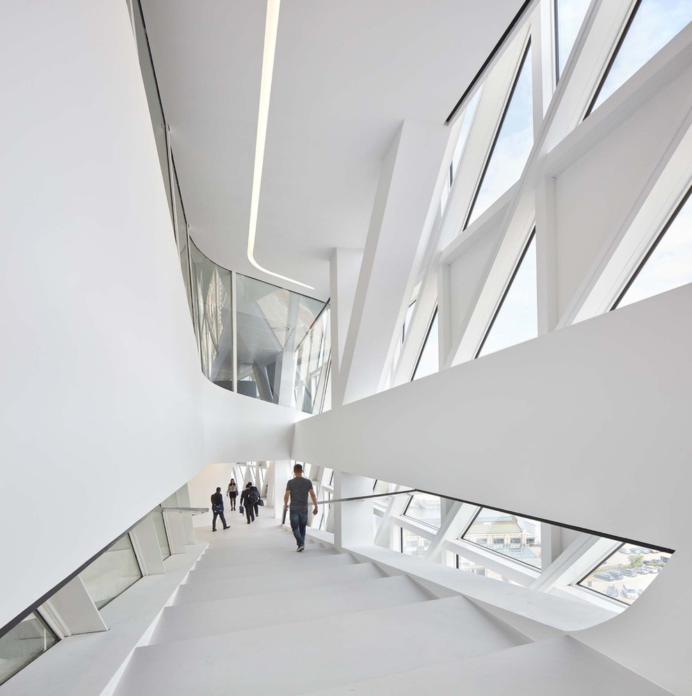 ZHA_Port House_Antwerp_©Hufton+Crow_010.jpg