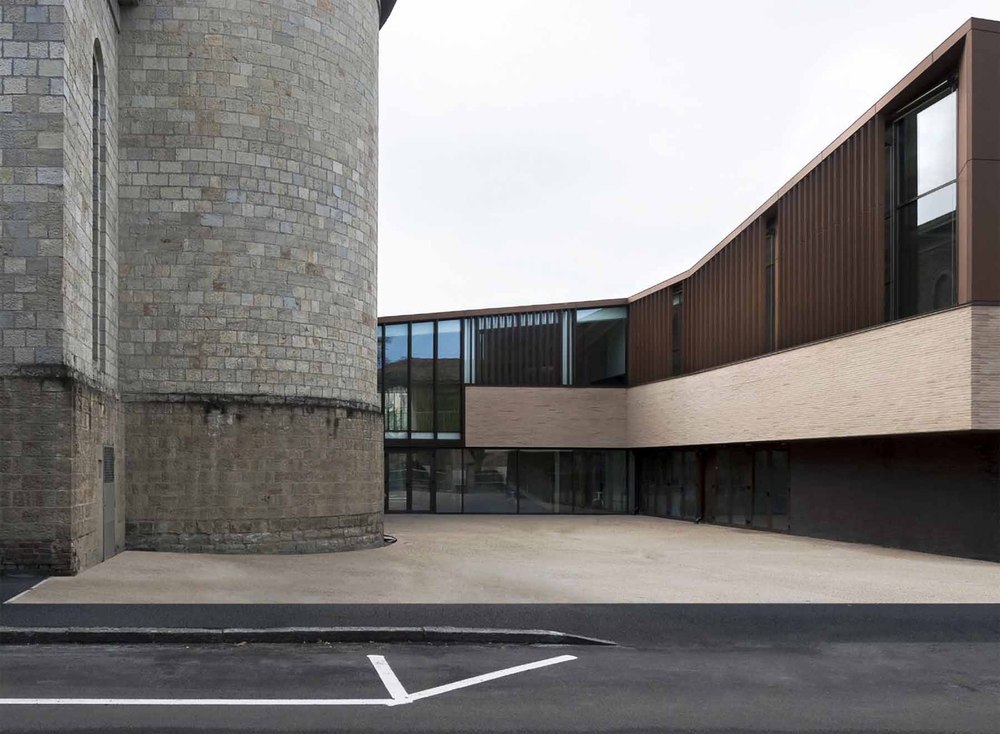 Iotti + Pavarani Architetti - Regina Pacis Community Centre-31800.jpg