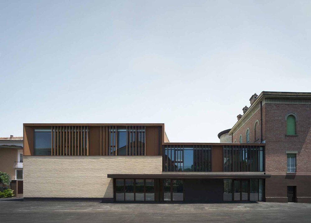 Iotti + Pavarani Architetti - Regina Pacis Community Centre-81800.jpg