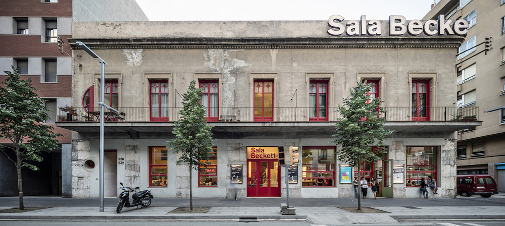 floresprats-salabeckett-62408-ph_x_15_ag_facade at pere iv street_photoadri+ágoula_lr14401440.jpg
