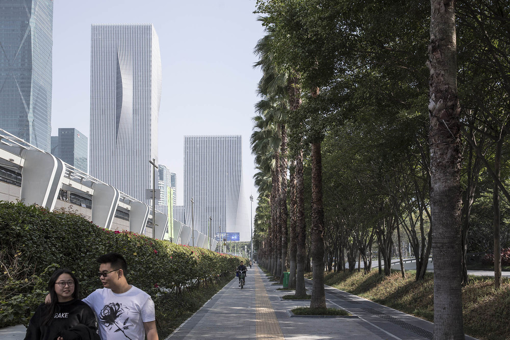 copyright_laurianghinitoiu_big_shenzhen-9668_original.jpg