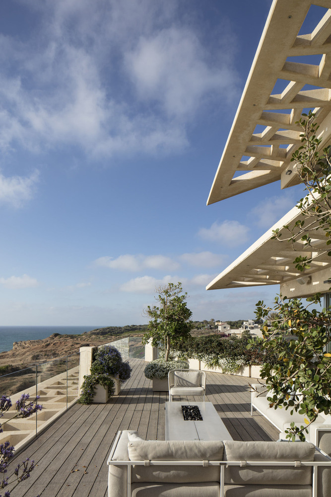ARSUF_0902000.jpg
