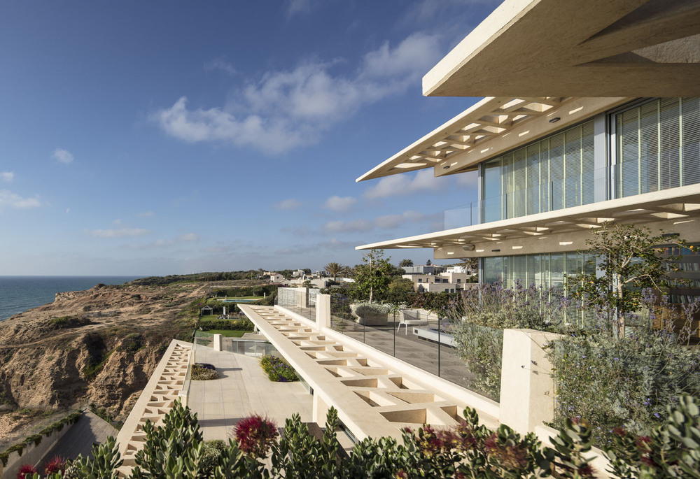 ARSUF_0962000.jpg