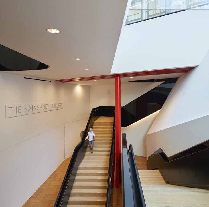 004_Descending staircase, the V&A Exhibition Road Quarter, designed by AL_A _Hufton+Crow2000730.jpg