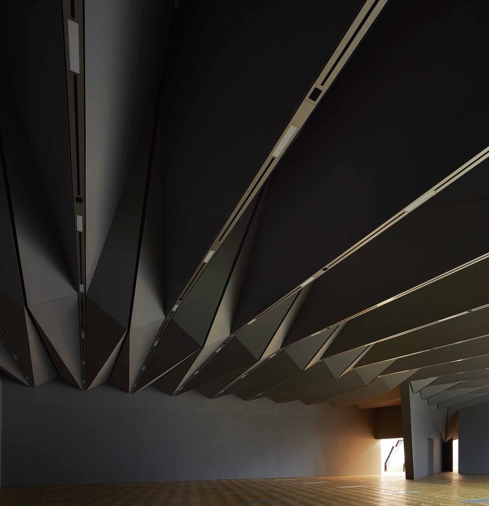 050_The Sainsbury Gallery, The V&A Exhibition Road Quarter, designed by AL_A  _Hufton+Crow2000.jpg