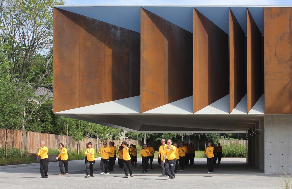 Shim-Sutcliffe Architects - Wong Dai Sin Temple -06- Shim-Sutcliffe Architects.jpg