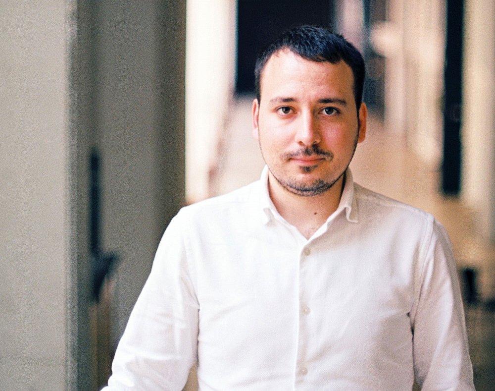 alidostoglu.jpg