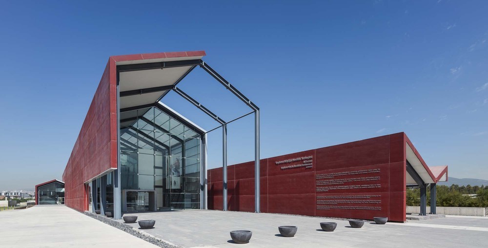 YHVC_PH_buildingspaces_01.jpg