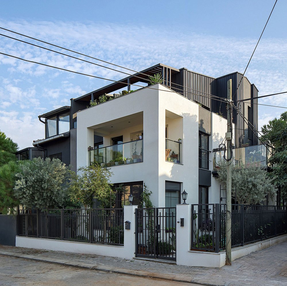 2_BA-House_after.jpg