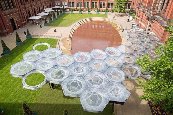 elytra-filament-pavilion-robotic-fabrication-victoria-and-albert-museum-london-designboom-07.jpg