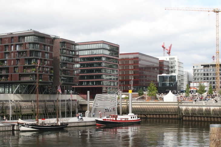 rsz_hamburg_hafencity_magellanterrassen.jpg